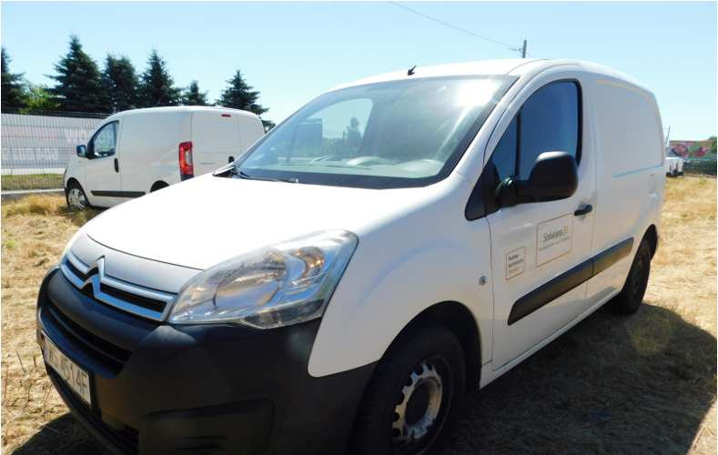 CITROEN BERLINGO FURGON BLASZAK - Gesloten bestelwagen: afbeelding 2 CITROEN BERLINGO FURGON BLASZAK - Gesloten bestelwagen: afbeelding 2