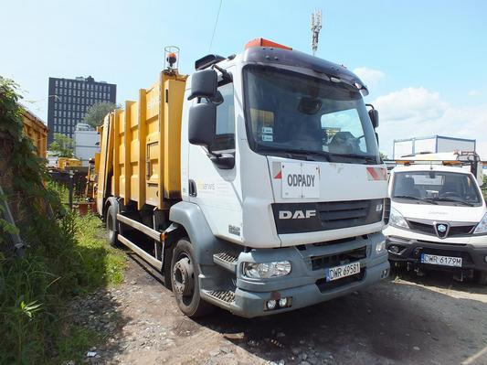 DAF LF WYWÓZ ŚMIECI - Vuilniswagen: afbeelding 1 DAF LF WYWÓZ ŚMIECI - Vuilniswagen: afbeelding 1