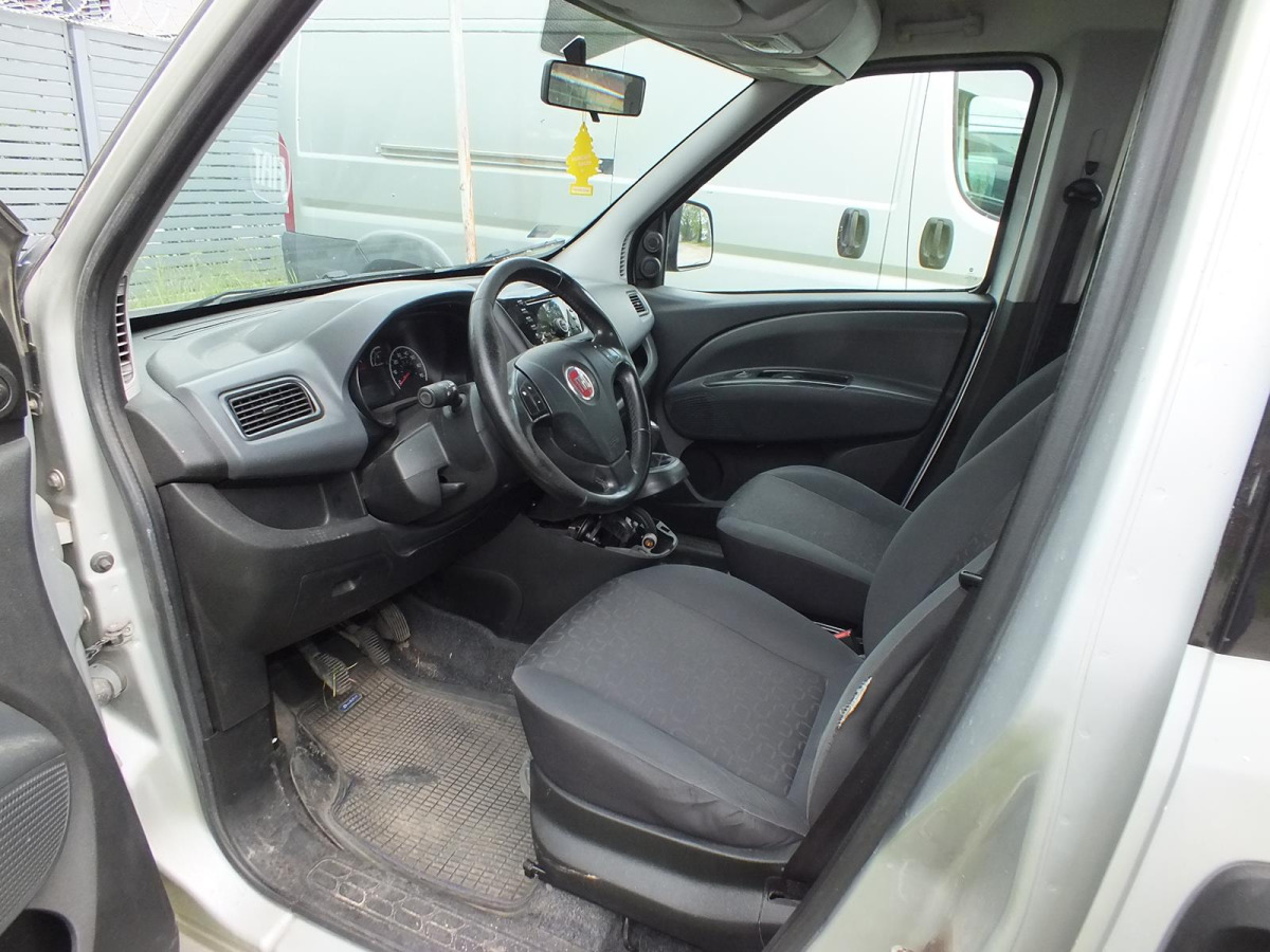 FIAT DOBLO MINIVAN - Personenwagen: afbeelding 5 FIAT DOBLO MINIVAN - Personenwagen: afbeelding 5