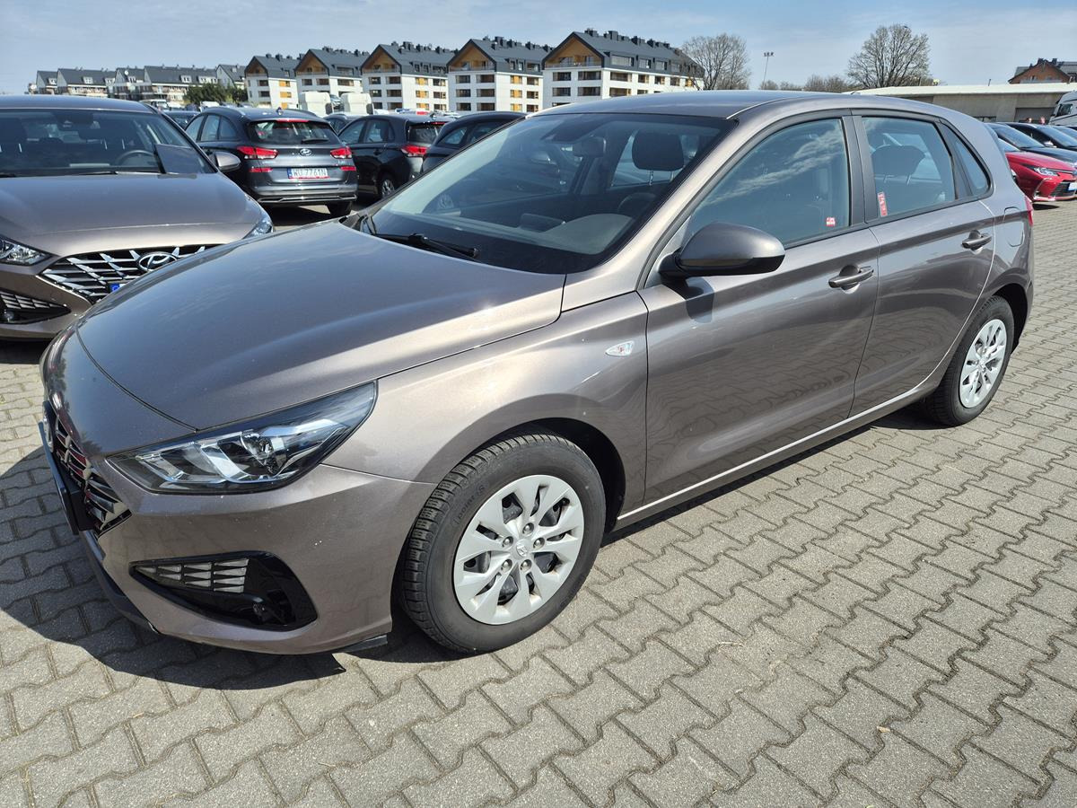 HYUNDAI I30 HATCHBACK - Hatchback: afbeelding 2 HYUNDAI I30 HATCHBACK - Hatchback: afbeelding 2