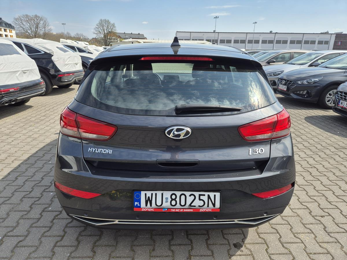 HYUNDAI I30 HATCHBACK - Hatchback: afbeelding 5 HYUNDAI I30 HATCHBACK - Hatchback: afbeelding 5
