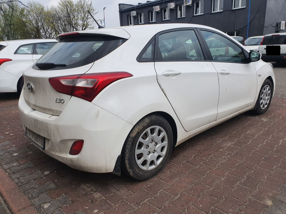 HYUNDAI I30 HATCHBACK - Hatchback: afbeelding 4 HYUNDAI I30 HATCHBACK - Hatchback: afbeelding 4