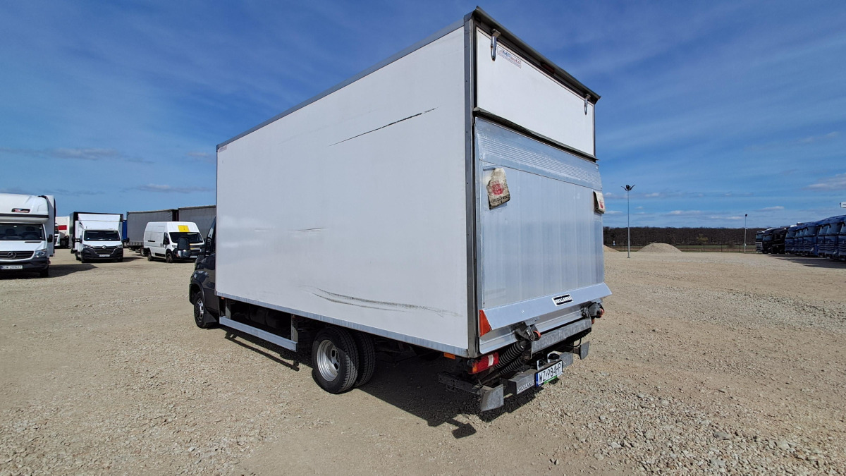 IVECO DAILY 50C18 KONTENER Z WINDĄ - Bestelwagen gesloten laadbak: afbeelding 5 IVECO DAILY 50C18 KONTENER Z WINDĄ - Bestelwagen gesloten laadbak: afbeelding 5