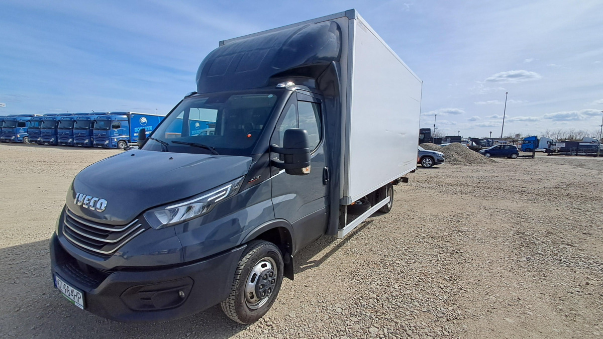 IVECO DAILY 50C18 KONTENER Z WINDĄ - Bestelwagen gesloten laadbak: afbeelding 3 IVECO DAILY 50C18 KONTENER Z WINDĄ - Bestelwagen gesloten laadbak: afbeelding 3