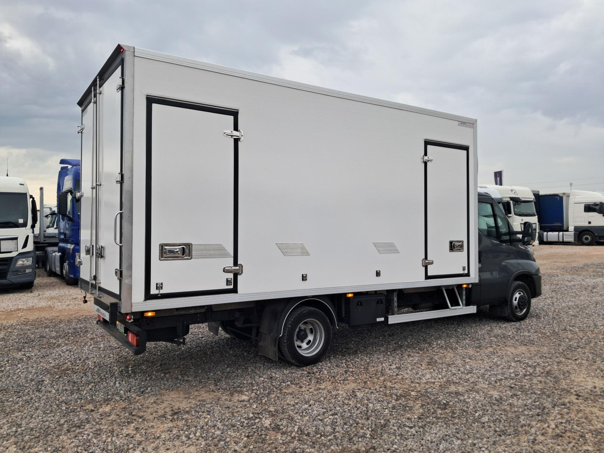 IVECO DAILY IZOTERMICZNY - Koelwagen: afbeelding 4 IVECO DAILY IZOTERMICZNY - Koelwagen: afbeelding 4