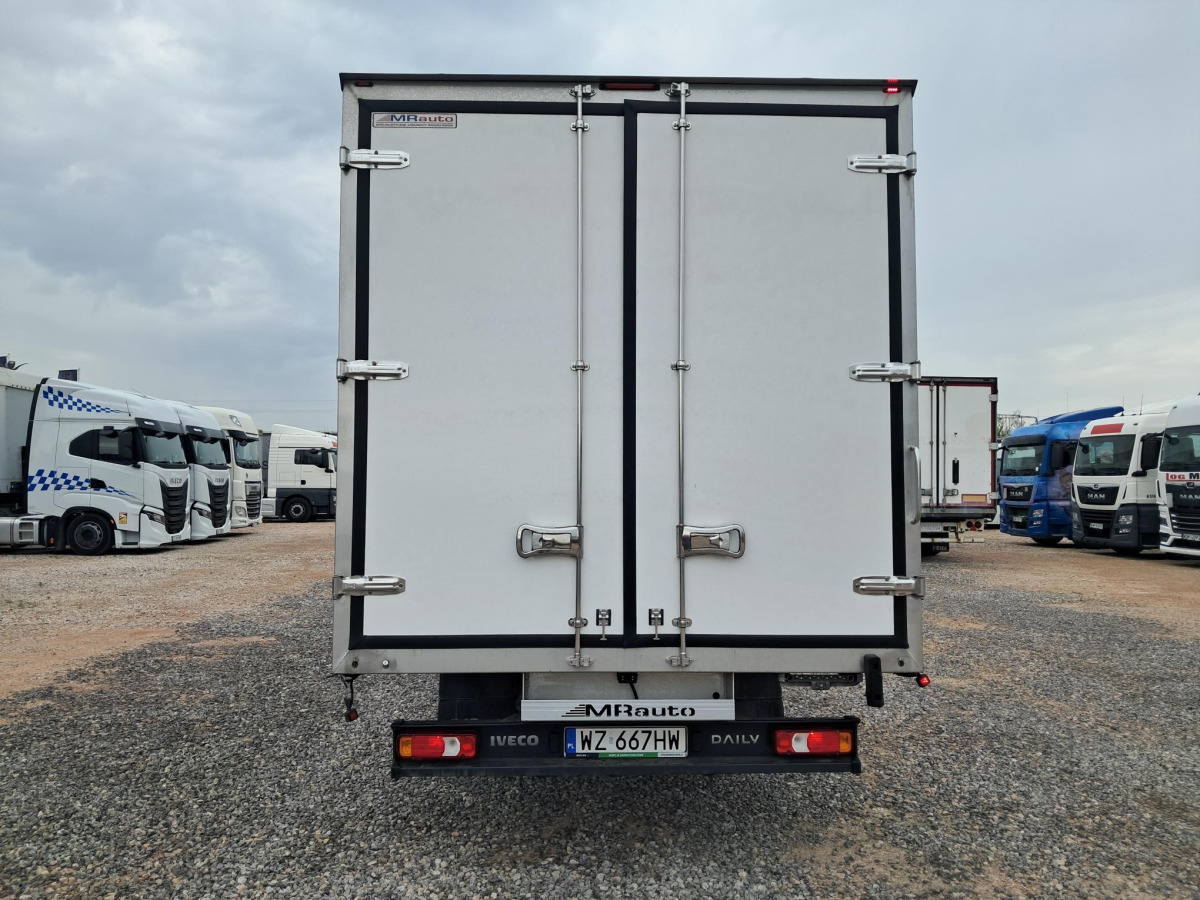 IVECO DAILY IZOTERMICZNY - Koelwagen: afbeelding 5 IVECO DAILY IZOTERMICZNY - Koelwagen: afbeelding 5