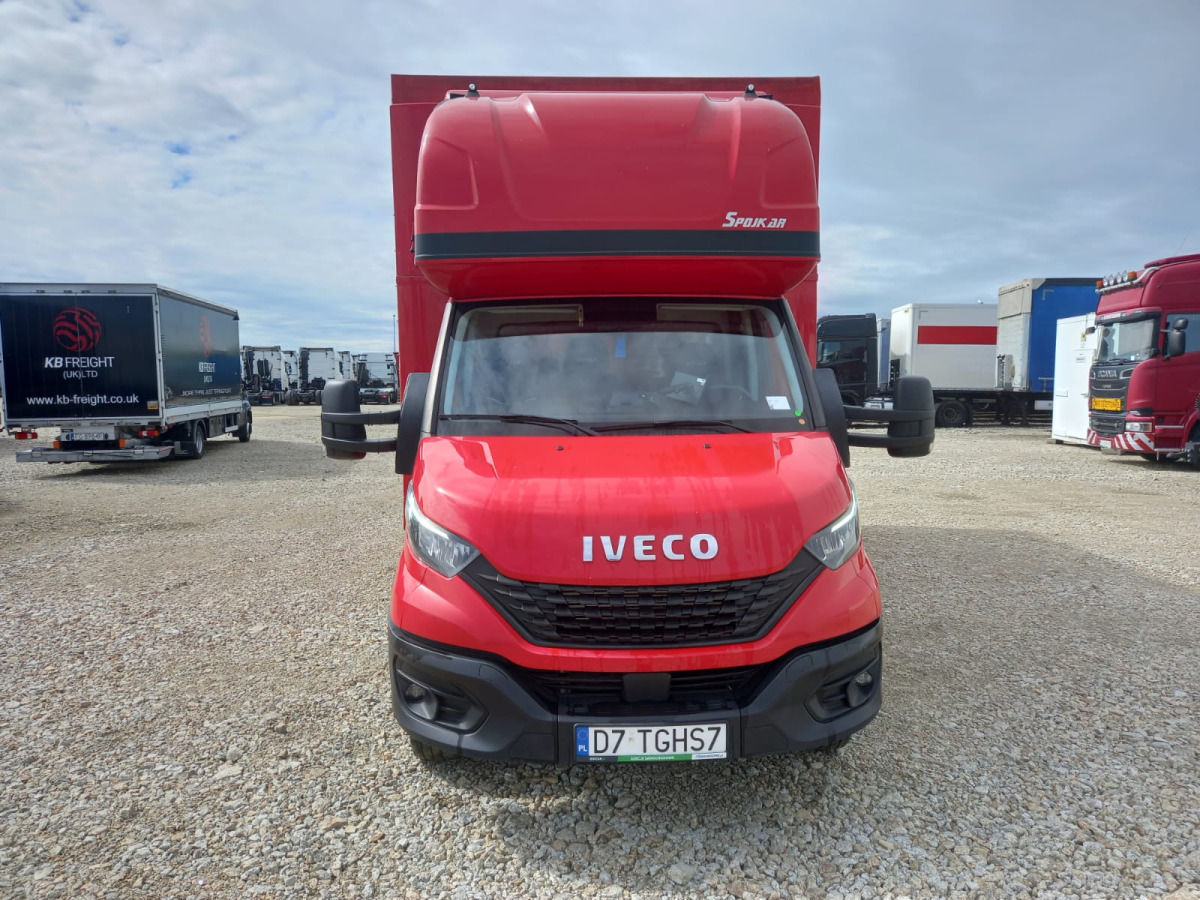 IVECO DAILY PLANDEKA - Huifzeil bedrijfswagen: afbeelding 2 IVECO DAILY PLANDEKA - Huifzeil bedrijfswagen: afbeelding 2
