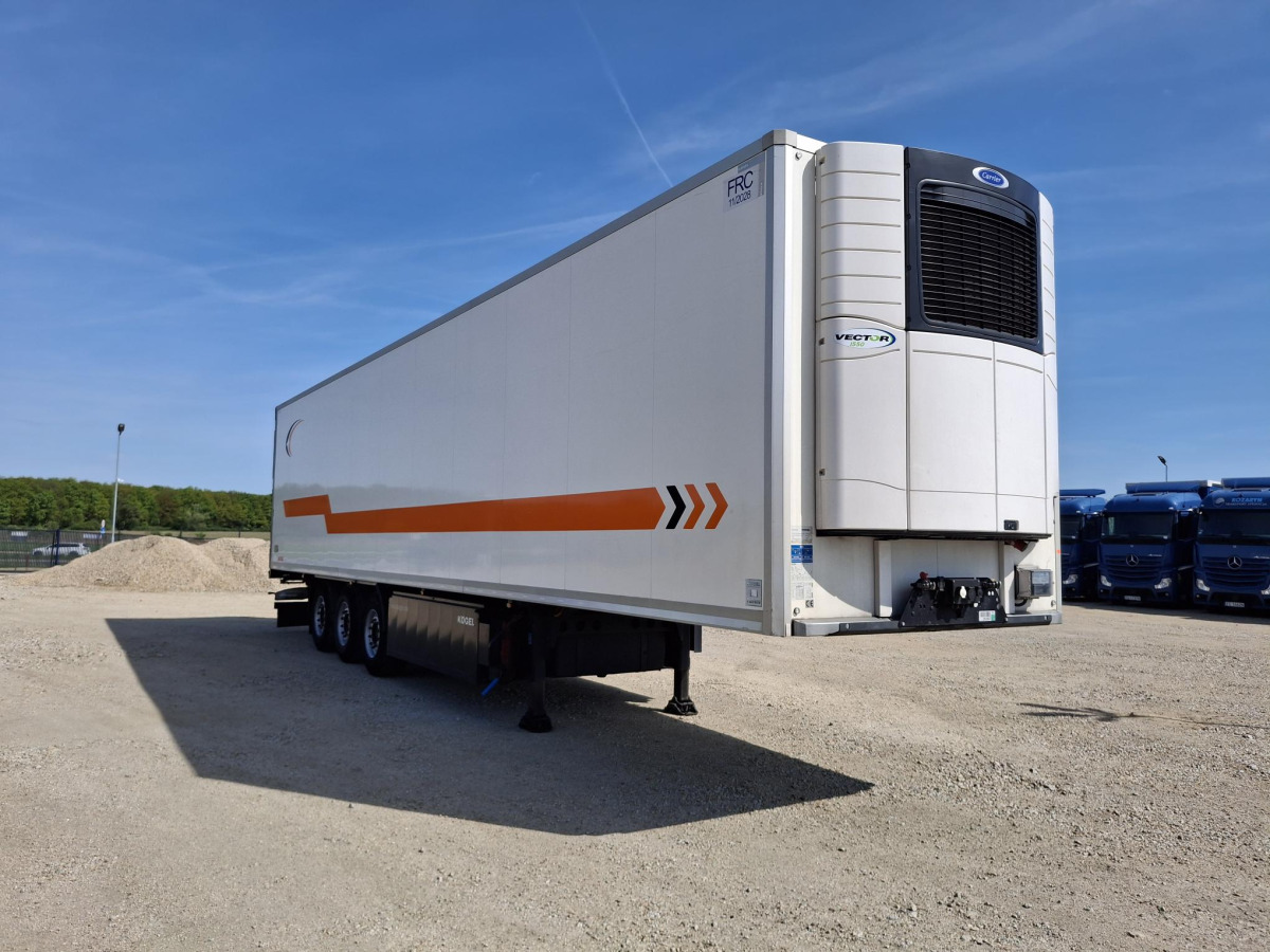 KOGEL SVT-24 CHŁODNIA - Koelwagen aanhangwagen: afbeelding 1 KOGEL SVT-24 CHŁODNIA - Koelwagen aanhangwagen: afbeelding 1