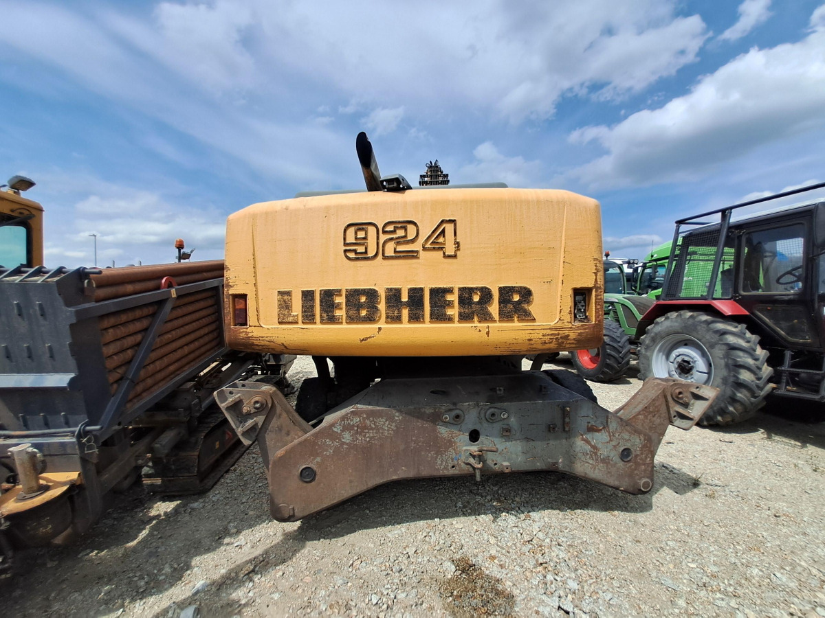 Koparka kołowa – LIEBHERR A 924 C LITRONIC – 2011 – 20 177 h – prace ziemne - Overslagkraan: afbeelding 4 Koparka kołowa – LIEBHERR A 924 C LITRONIC – 2011 – 20 177 h – prace ziemne - Overslagkraan: afbeelding 4