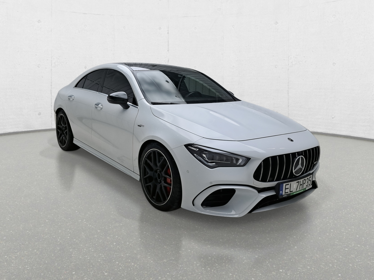 MERCEDES BENZ AMG CLA 45 SEDAN - Sedan: afbeelding 1 MERCEDES BENZ AMG CLA 45 SEDAN - Sedan: afbeelding 1