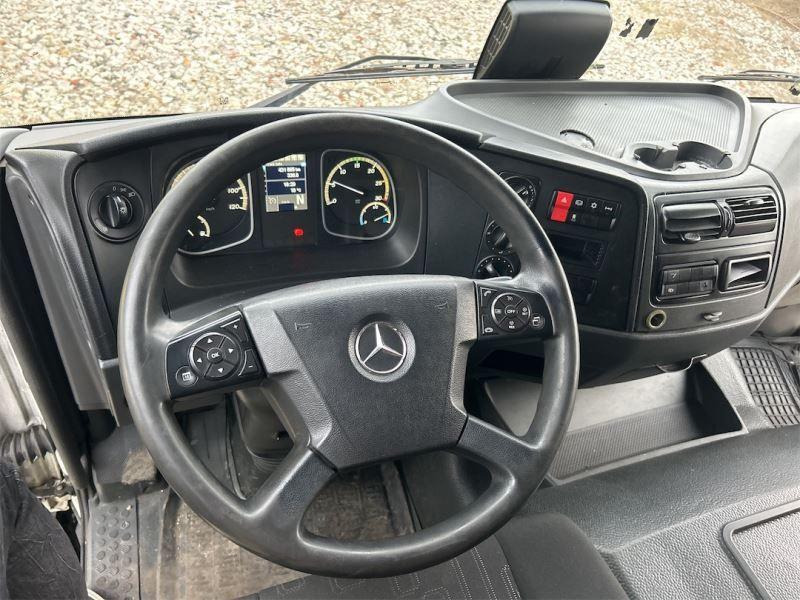 MERCEDES BENZ ATEGO CHŁODNIA Z AGREGATEM - Koelwagen vrachtwagen: afbeelding 5 MERCEDES BENZ ATEGO CHŁODNIA Z AGREGATEM - Koelwagen vrachtwagen: afbeelding 5