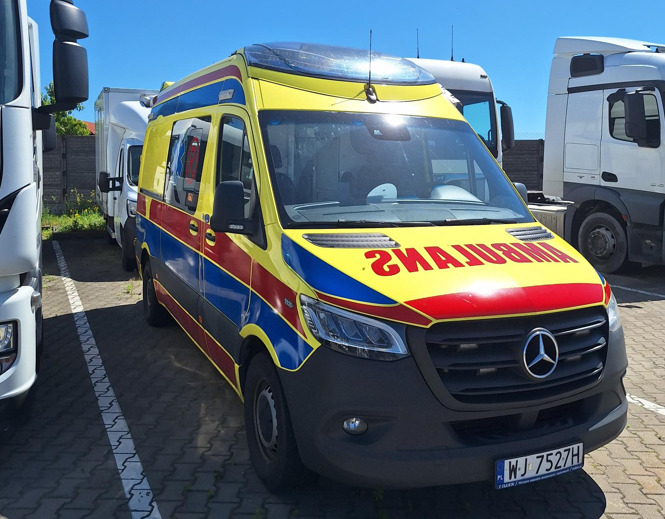 MERCEDES BENZ SPRINTER SPECJALISTYCZNY - Ambulance: afbeelding 1 MERCEDES BENZ SPRINTER SPECJALISTYCZNY - Ambulance: afbeelding 1