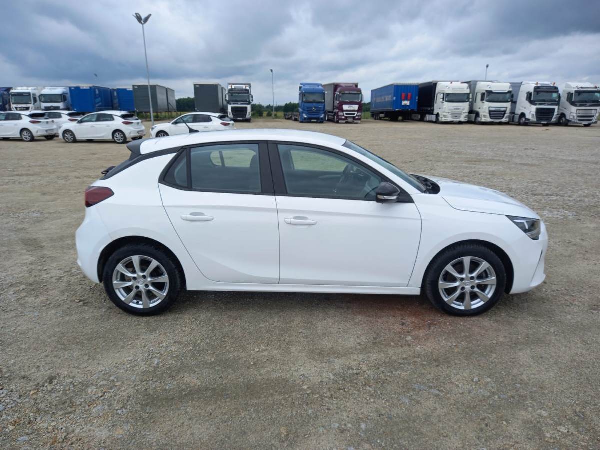 OPEL CORSA HATCHBACK - Hatchback: afbeelding 4 OPEL CORSA HATCHBACK - Hatchback: afbeelding 4