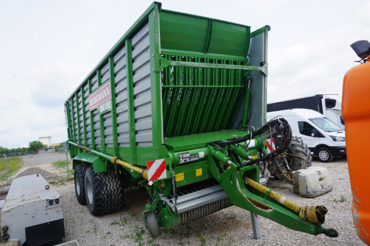 Przyczepa samozbierająca - BERGMANN CAREX 410S - Opraapwagen: afbeelding 1 Przyczepa samozbierająca - BERGMANN CAREX 410S - Opraapwagen: afbeelding 1