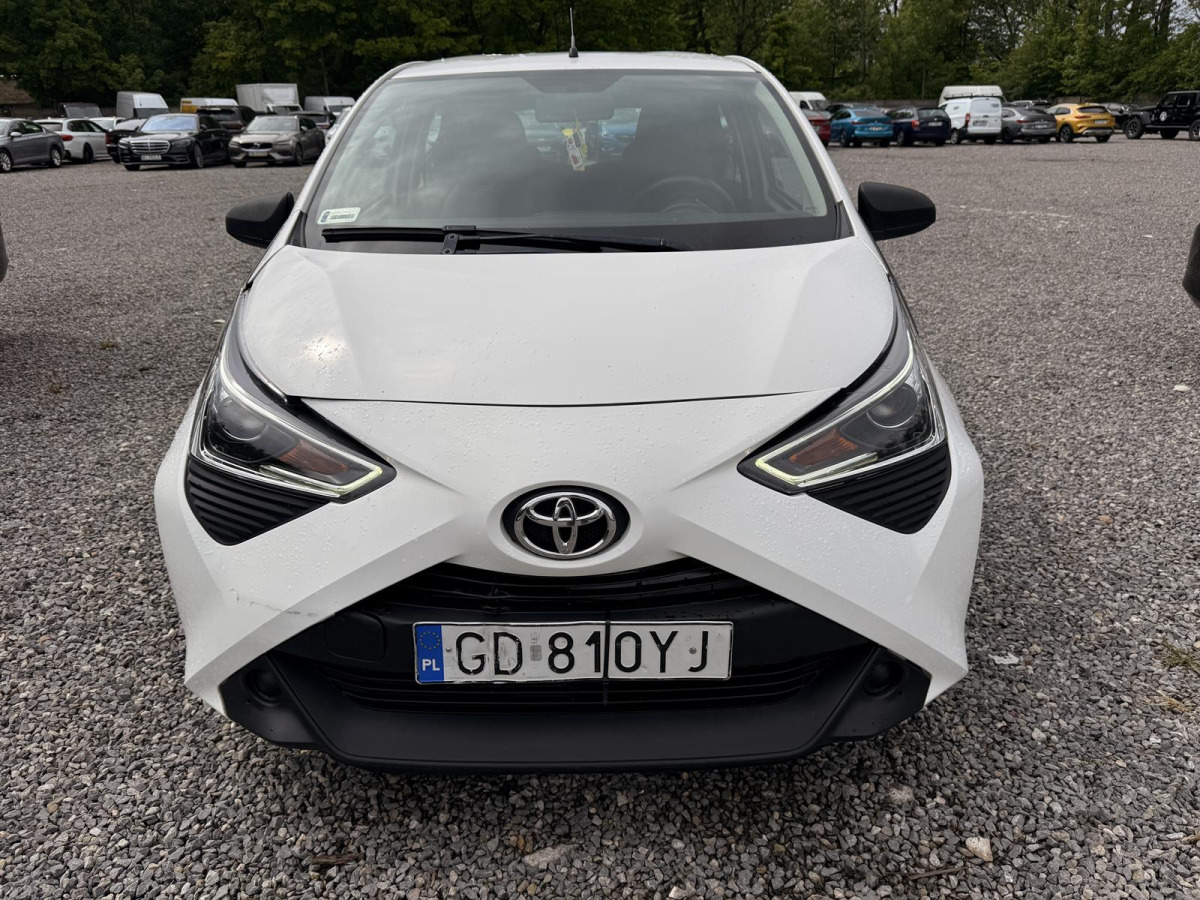 TOYOTA AYGO 1.0o VVT-I 5H/B MT5 HATCHBACK - Hatchback: afbeelding 2 TOYOTA AYGO 1.0o VVT-I 5H/B MT5 HATCHBACK - Hatchback: afbeelding 2