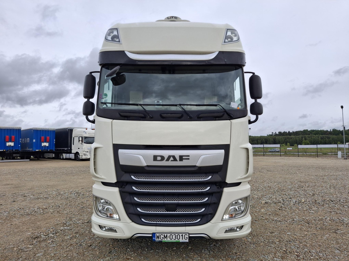 DAF XF 450 FT CIĄGNIK SIODŁOWY - Trekker: afbeelding 3 DAF XF 450 FT CIĄGNIK SIODŁOWY - Trekker: afbeelding 3
