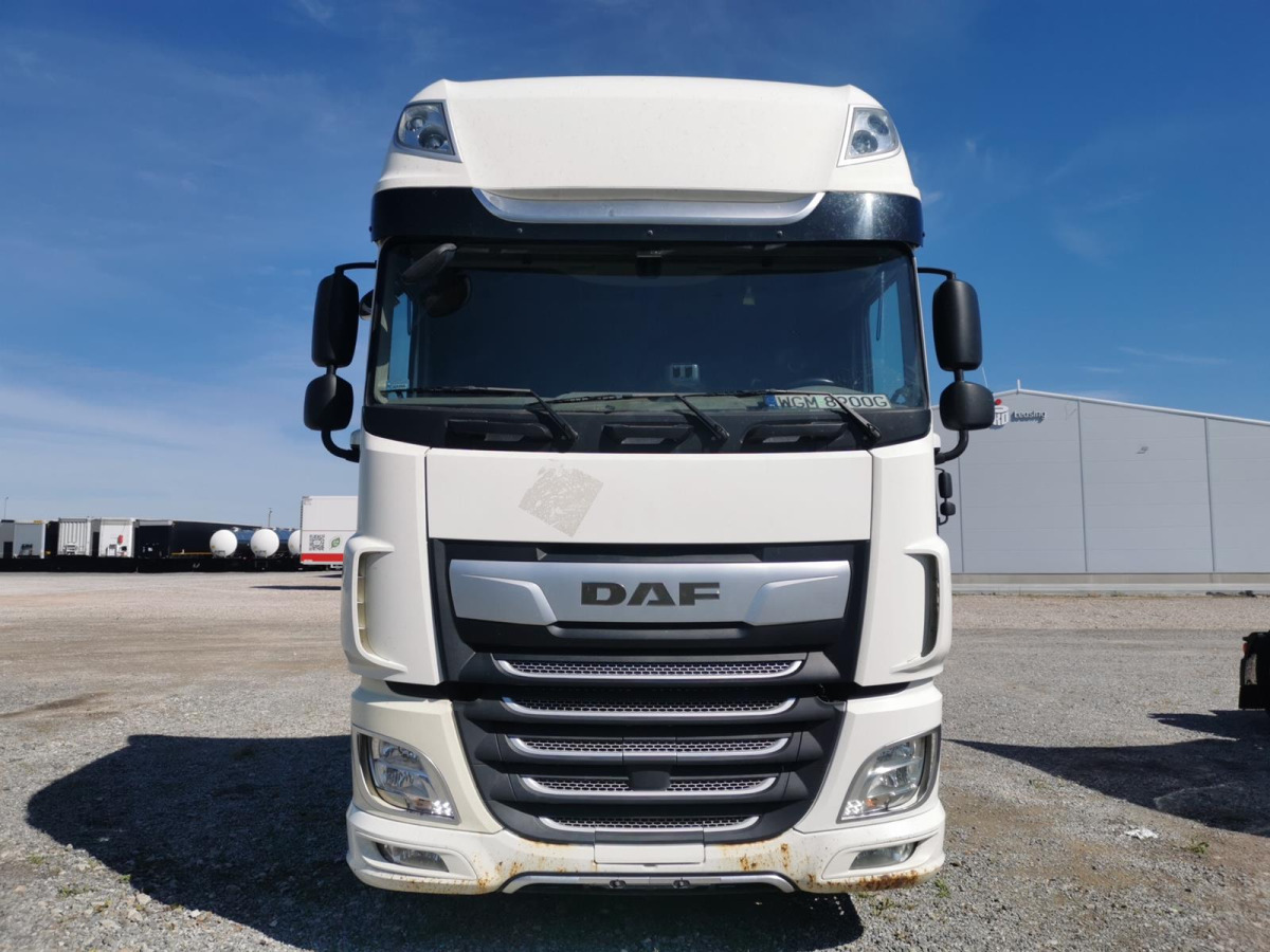 DAF XF 480 FT EURO 6 12902C 4X2 SUPER SPACE CAB CIĄGNIK SIODŁOWY - Trekker: afbeelding 2 DAF XF 480 FT EURO 6 12902C 4X2 SUPER SPACE CAB CIĄGNIK SIODŁOWY - Trekker: afbeelding 2