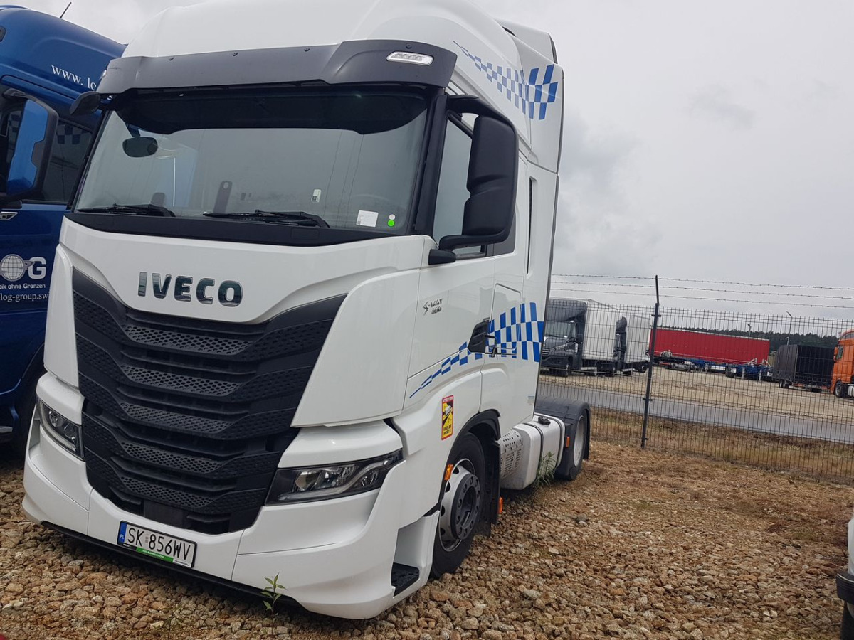 IVECO AS440ST/FP LT CIĄGNIK SIODŁOWY - Trekker: afbeelding 3 IVECO AS440ST/FP LT CIĄGNIK SIODŁOWY - Trekker: afbeelding 3