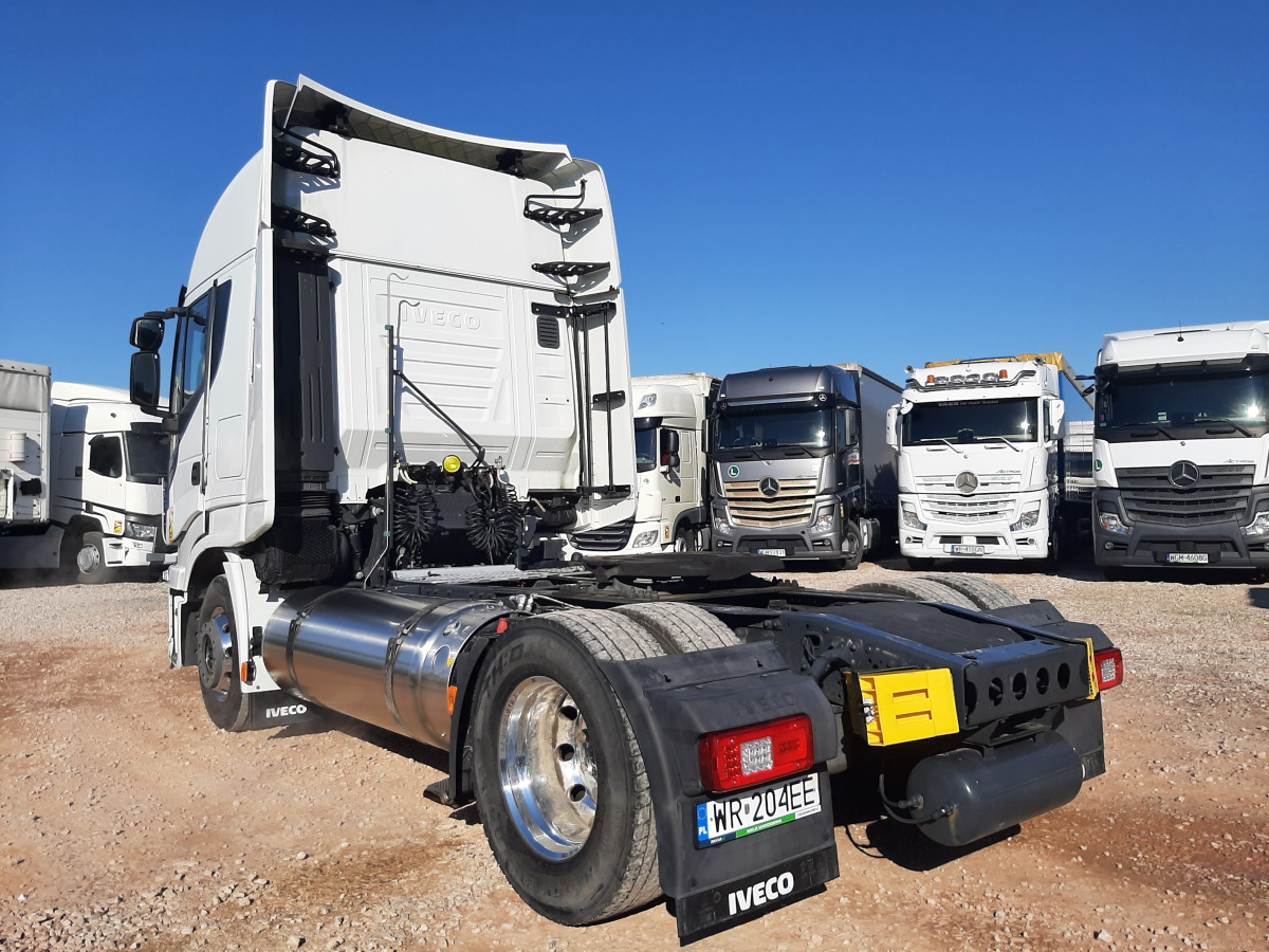 IVECO AS440ST/P LNG CIĄGNIK SIODŁOWY - Trekker: afbeelding 4 IVECO AS440ST/P LNG CIĄGNIK SIODŁOWY - Trekker: afbeelding 4