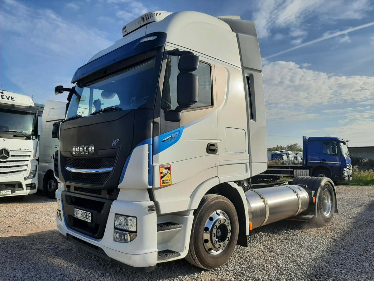 IVECO AS440ST/P LNG CIĄGNIK SIODŁOWY - Trekker: afbeelding 2 IVECO AS440ST/P LNG CIĄGNIK SIODŁOWY - Trekker: afbeelding 2