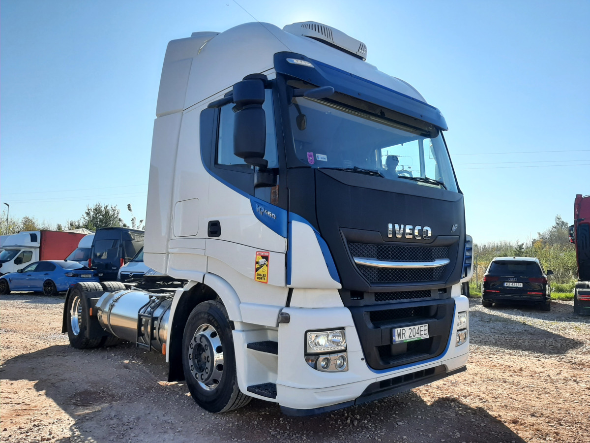 IVECO AS440ST/P LNG CIĄGNIK SIODŁOWY - Trekker: afbeelding 1 IVECO AS440ST/P LNG CIĄGNIK SIODŁOWY - Trekker: afbeelding 1