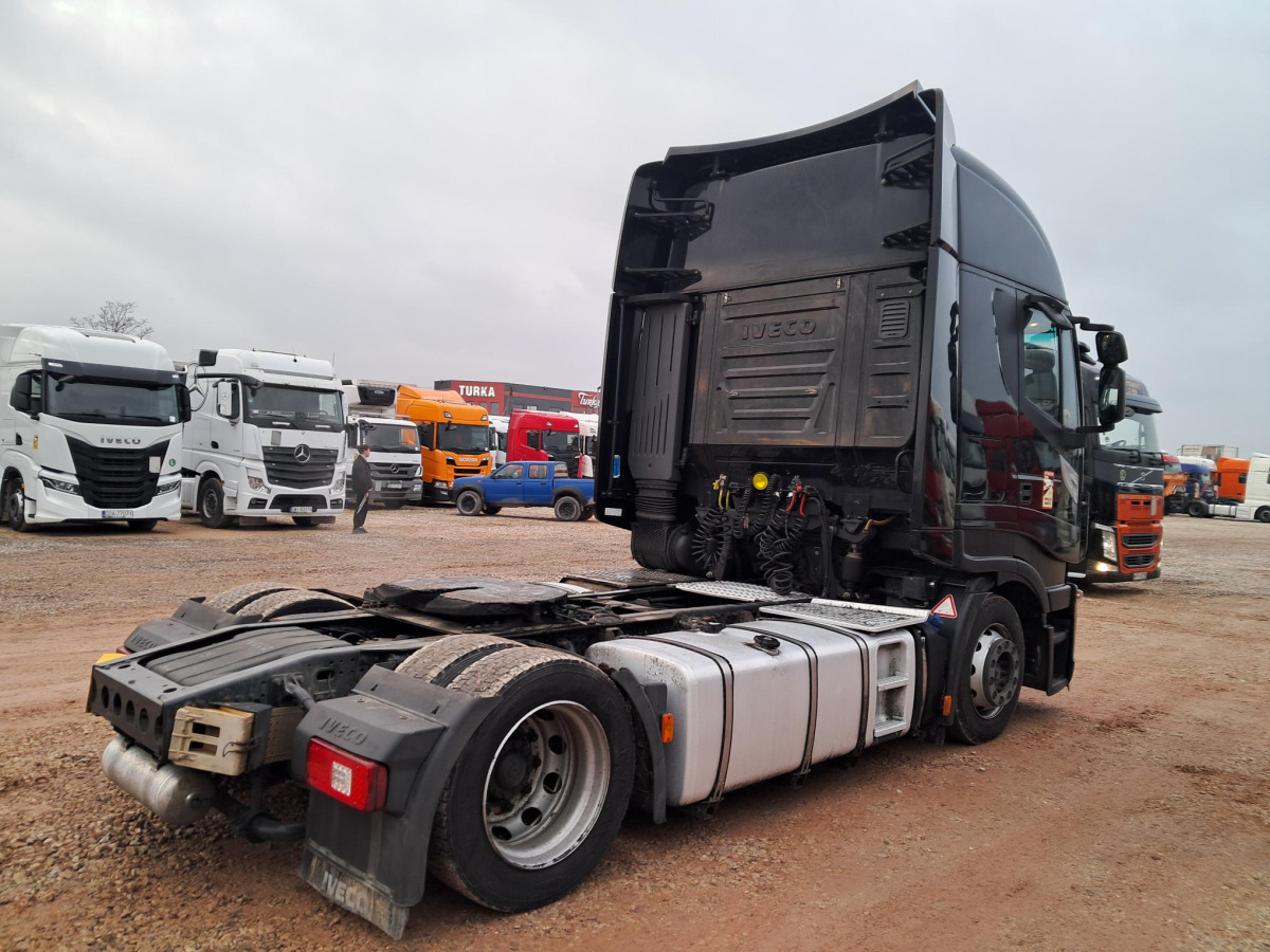 IVECO AS440T/ FP LT CIĄGNIK SIODŁOWY - Trekker: afbeelding 4 IVECO AS440T/ FP LT CIĄGNIK SIODŁOWY - Trekker: afbeelding 4