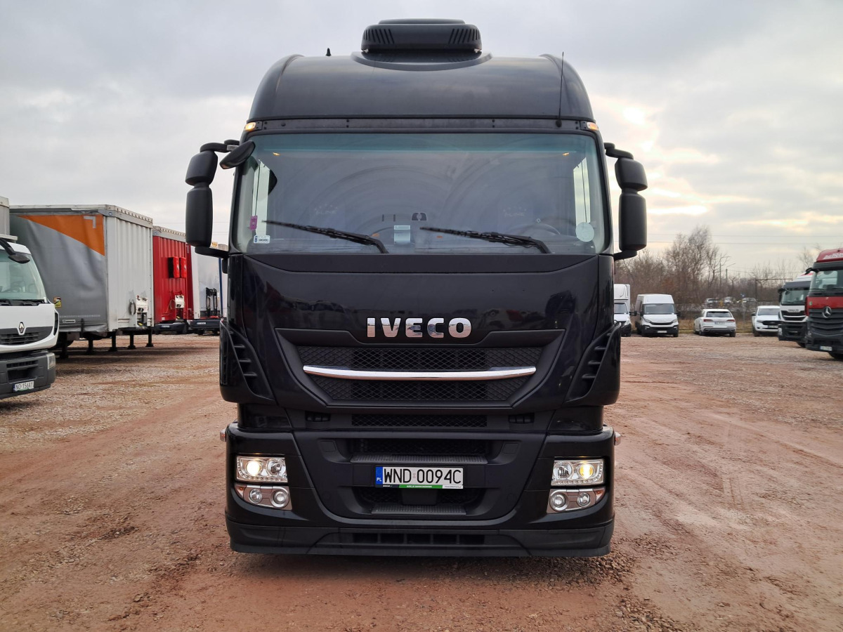 IVECO AS440T/ FP LT CIĄGNIK SIODŁOWY - Trekker: afbeelding 3 IVECO AS440T/ FP LT CIĄGNIK SIODŁOWY - Trekker: afbeelding 3