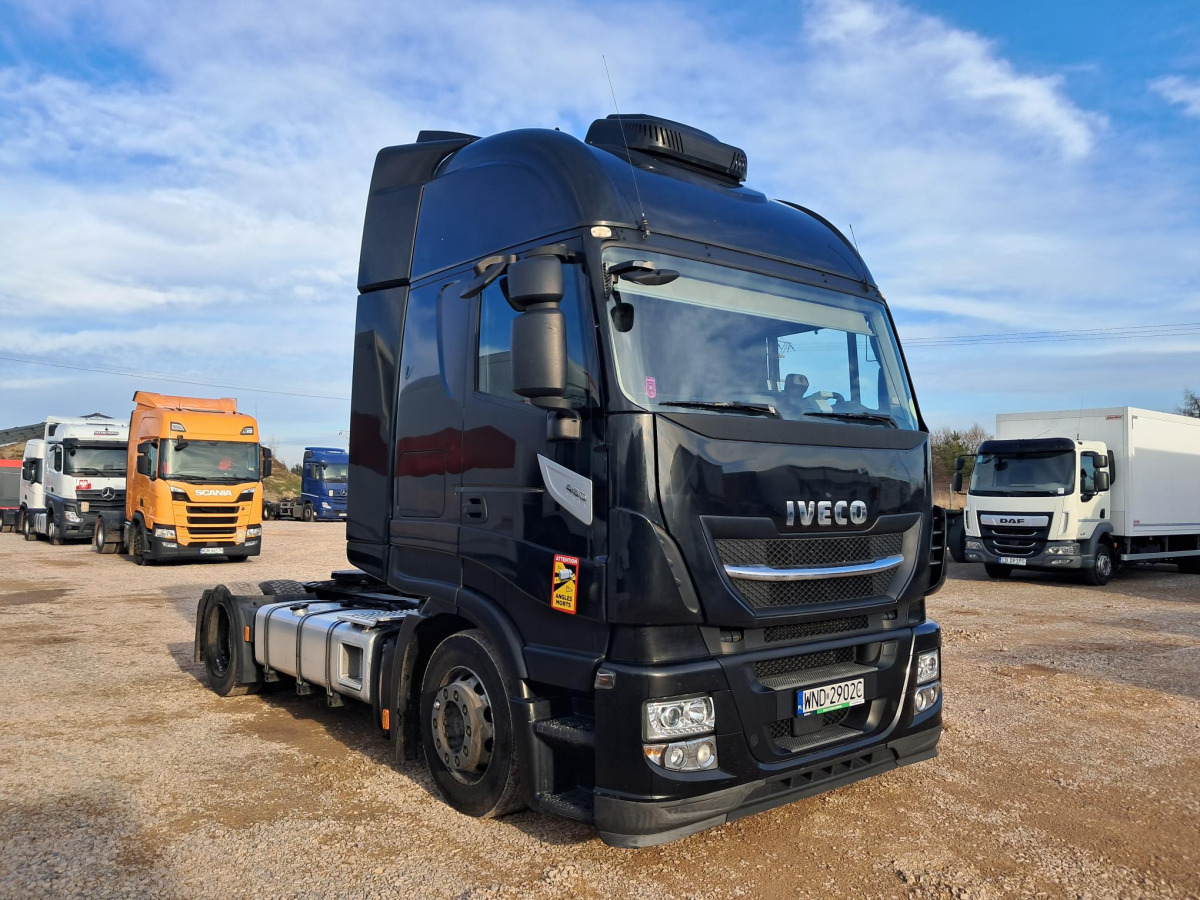 IVECO AS440T/ FP LT CIĄGNIK SIODŁOWY - Trekker: afbeelding 1 IVECO AS440T/ FP LT CIĄGNIK SIODŁOWY - Trekker: afbeelding 1