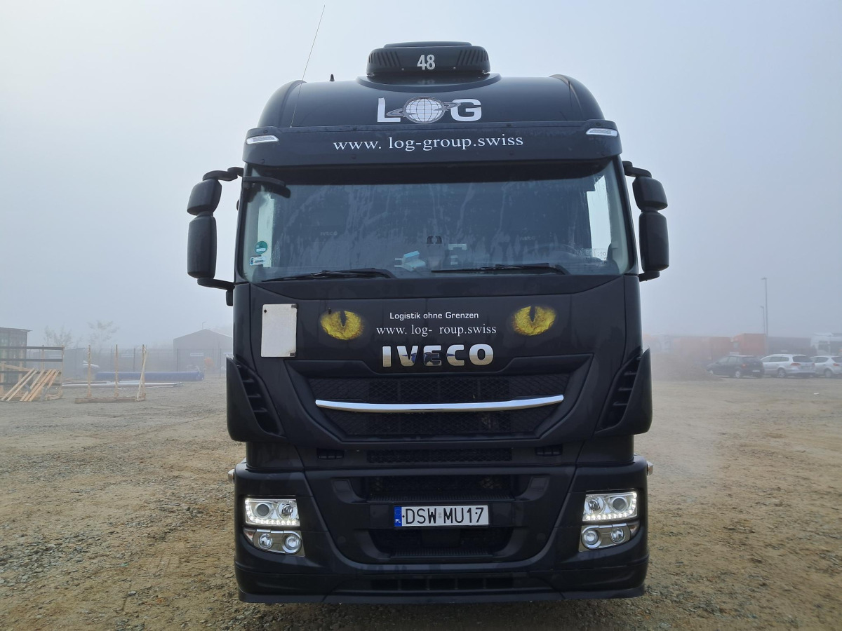 IVECO AS440T/P CIĄGNIK SIODŁOWY - Trekker: afbeelding 3 IVECO AS440T/P CIĄGNIK SIODŁOWY - Trekker: afbeelding 3