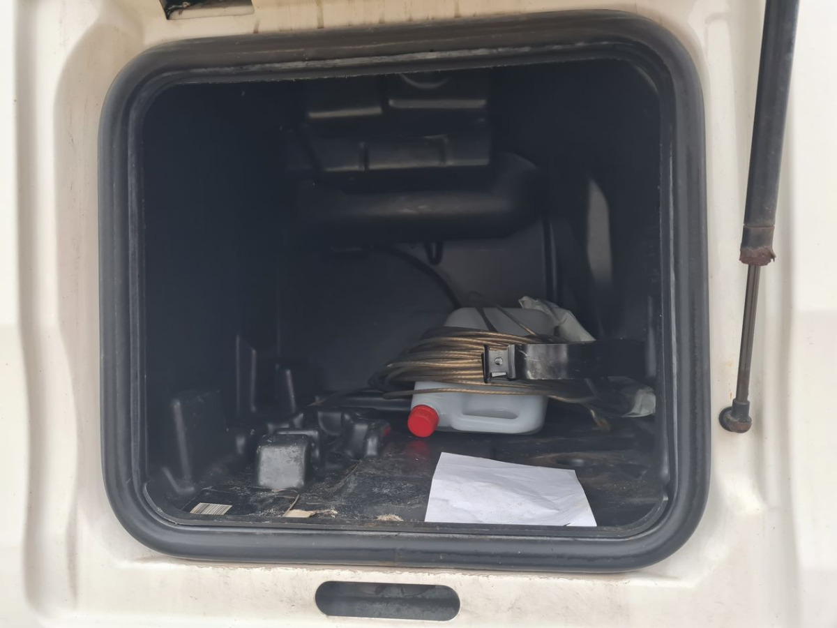 Trekker MAN TGX 18.500 CIĄGNIK SIODŁOWY: afbeelding 12