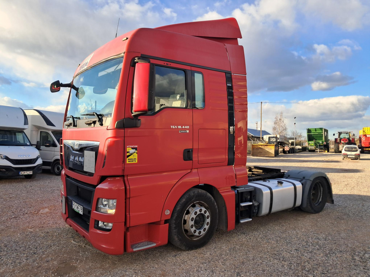MAN TGX CIĄGNIK SIODŁOWY - Trekker: afbeelding 2 MAN TGX CIĄGNIK SIODŁOWY - Trekker: afbeelding 2