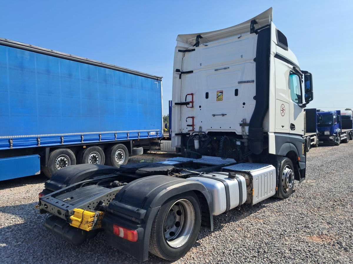 MERCEDES BENZ ACTROS CIĄGNIK SIODŁOWY - Trekker: afbeelding 4 MERCEDES BENZ ACTROS CIĄGNIK SIODŁOWY - Trekker: afbeelding 4