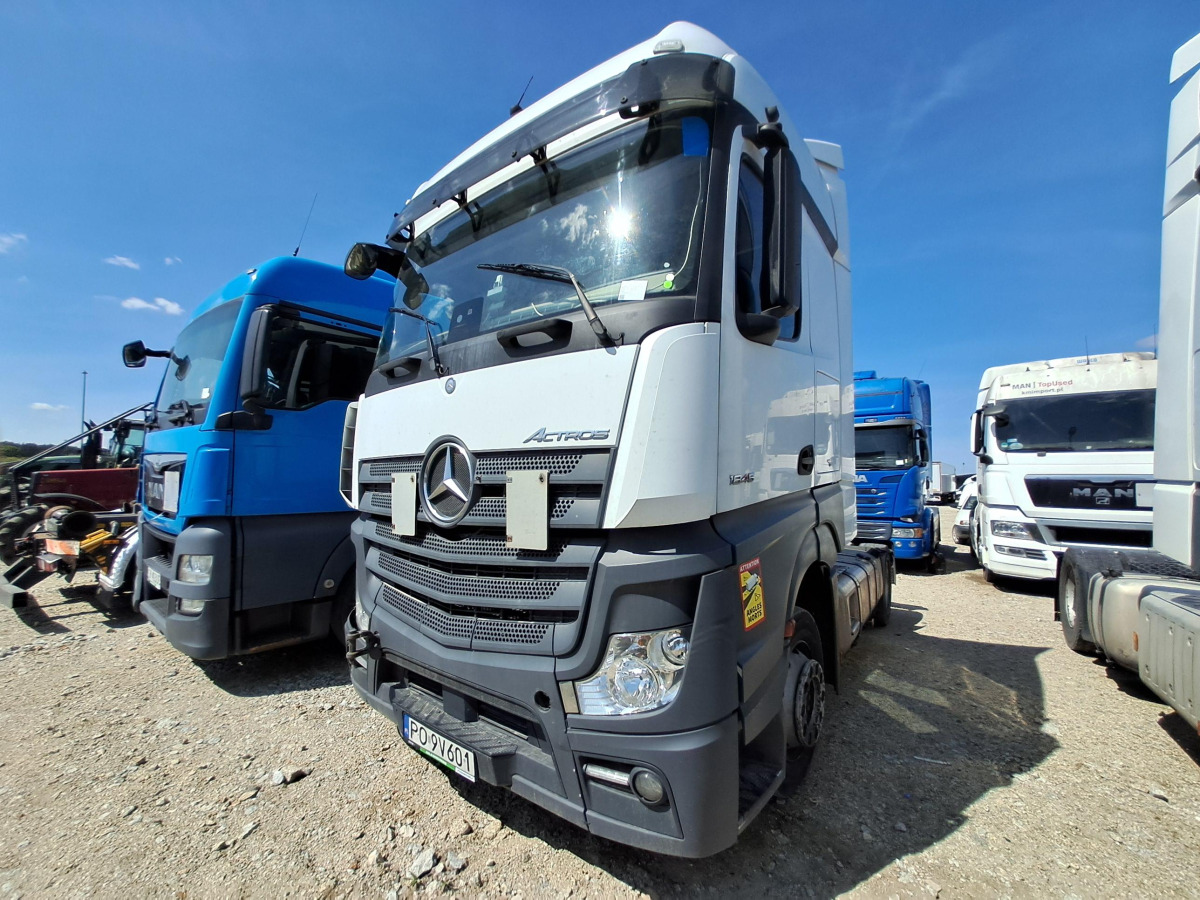 MERCEDES BENZ ACTROS CIĄGNIK SIODŁOWY - Trekker: afbeelding 2 MERCEDES BENZ ACTROS CIĄGNIK SIODŁOWY - Trekker: afbeelding 2