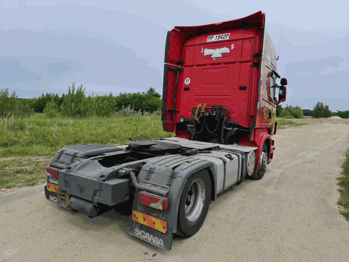 SCANIA R420 CIĄGNIK SIODŁOWY - Trekker: afbeelding 3 SCANIA R420 CIĄGNIK SIODŁOWY - Trekker: afbeelding 3