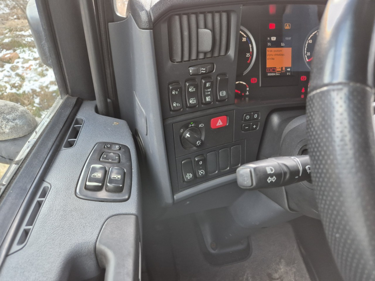 Trekker SCANIA R450  CIĄGNIK SIODŁOWY: afbeelding 13