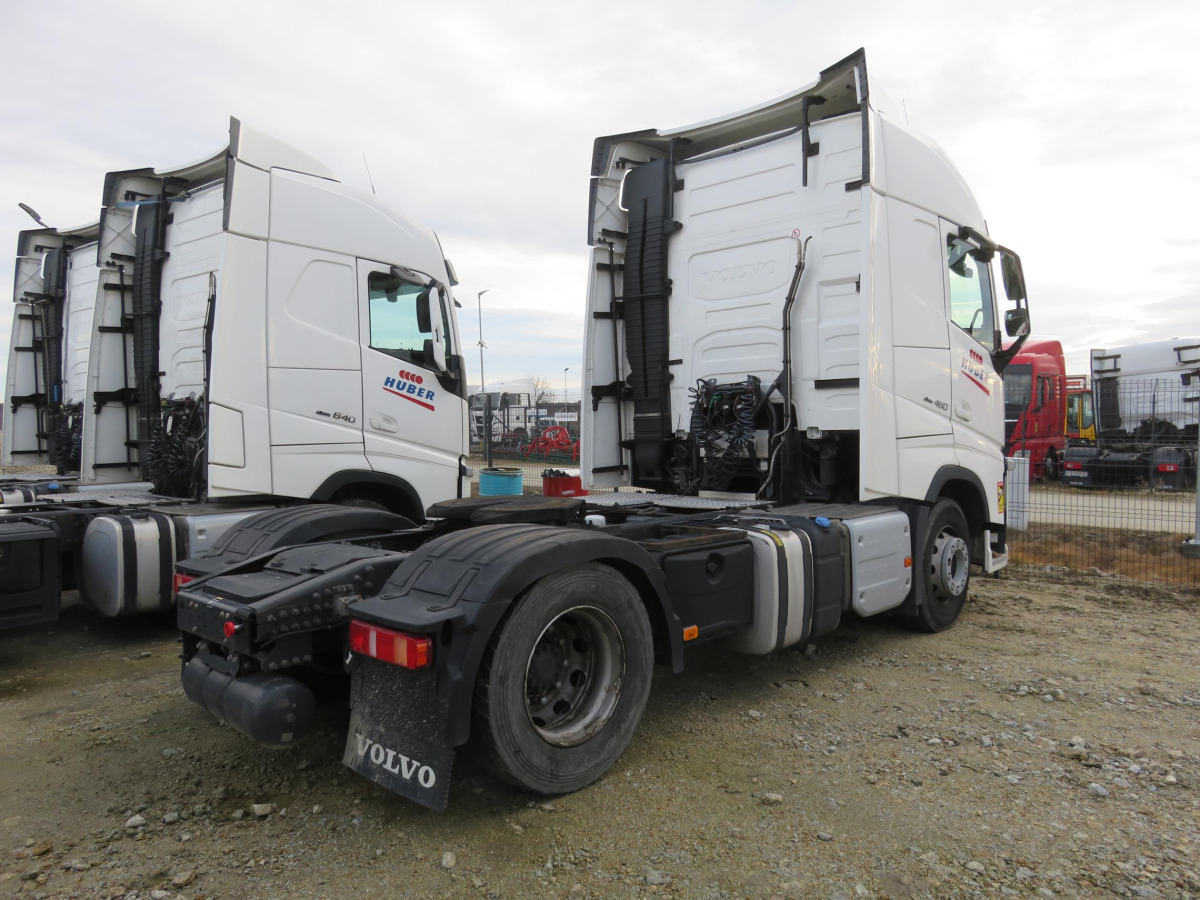 VOLVO FH 460 CIĄGNIK SIODŁOWY - Trekker: afbeelding 4 VOLVO FH 460 CIĄGNIK SIODŁOWY - Trekker: afbeelding 4
