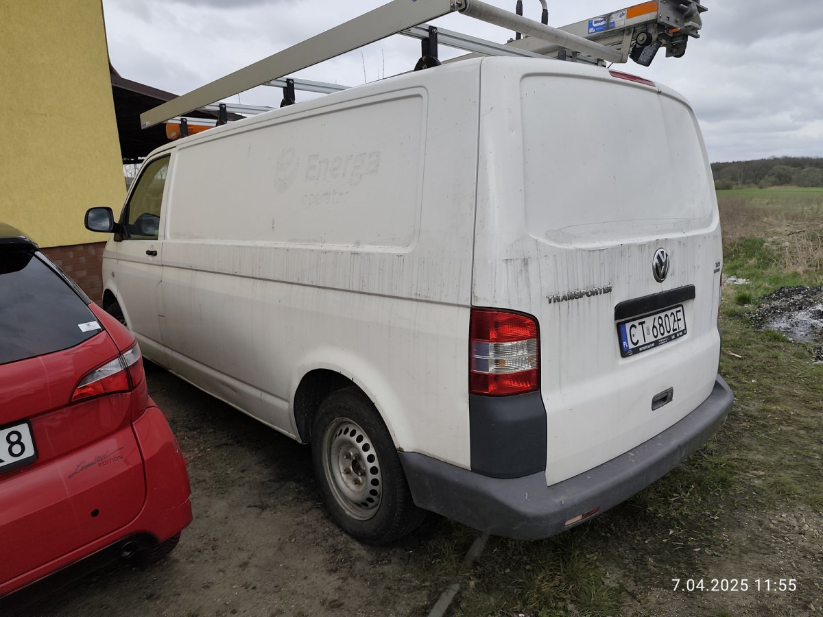 VOLKSWAGEN TRANSPORTER FURGON BLASZAK - Gesloten bestelwagen: afbeelding 4 VOLKSWAGEN TRANSPORTER FURGON BLASZAK - Gesloten bestelwagen: afbeelding 4