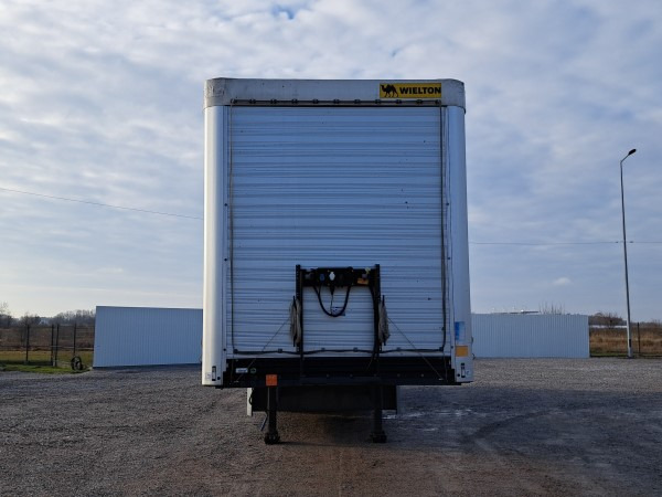 WIELTON NS3K KURTYNOWA - Aanhangwagen met huif: afbeelding 2 WIELTON NS3K KURTYNOWA - Aanhangwagen met huif: afbeelding 2