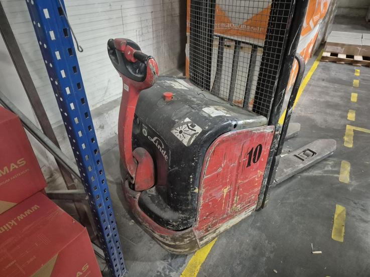 Wózek podnośnikowy – LINDE L14 – 2000 – 1.4 t – elektryczny - Stapelaar: afbeelding 4 Wózek podnośnikowy – LINDE L14 – 2000 – 1.4 t – elektryczny - Stapelaar: afbeelding 4