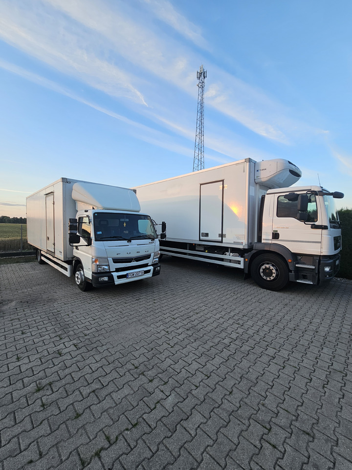 FUSO 9C18 - Isotherm vrachtwagen: afbeelding 4 FUSO 9C18 - Isotherm vrachtwagen: afbeelding 4
