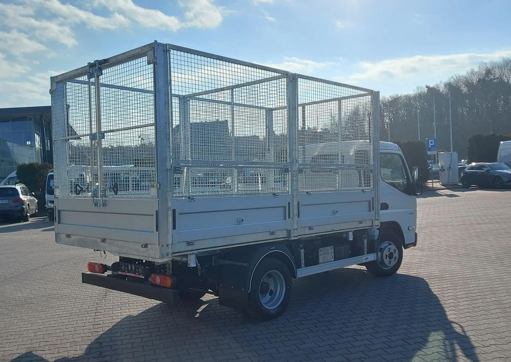 FUSO Canter 6S15 Wywrotka - Vuilniswagen: afbeelding 4 FUSO Canter 6S15 Wywrotka - Vuilniswagen: afbeelding 4