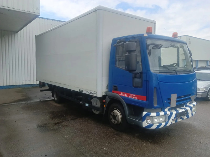 Iveco EuroCargo 180 Eurocargo 75E180 , Spring Suspension , Closed box , Tailgate - Bakwagen: afbeelding 4 Iveco EuroCargo 180 Eurocargo 75E180 , Spring Suspension , Closed box , Tailgate - Bakwagen: afbeelding 4