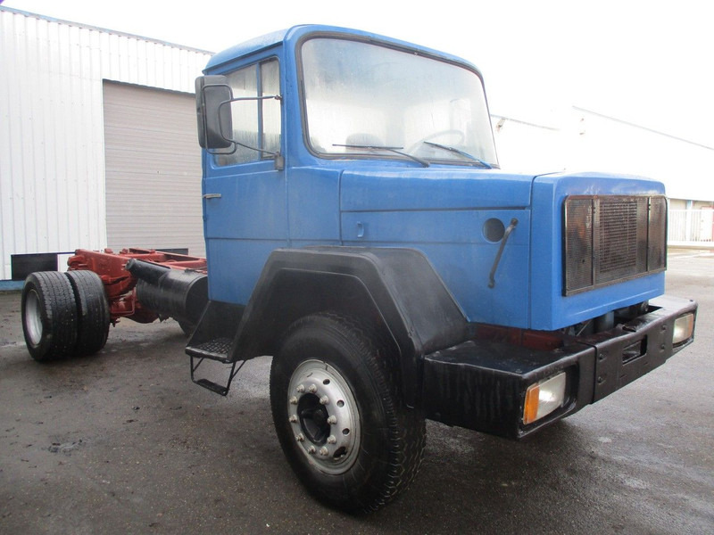 Iveco Magirus Deutz M 160 D 256 , V8 , Manual , Spring suspension - Chassis vrachtwagen: afbeelding 4 Iveco Magirus Deutz M 160 D 256 , V8 , Manual , Spring suspension - Chassis vrachtwagen: afbeelding 4