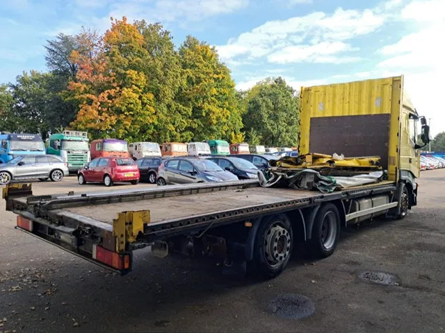 Iveco Stralis 430 , 6x2 , Manual Gearbox , Euro 3 - Schuifzeilen vrachtwagen: afbeelding 3 Iveco Stralis 430 , 6x2 , Manual Gearbox , Euro 3 - Schuifzeilen vrachtwagen: afbeelding 3