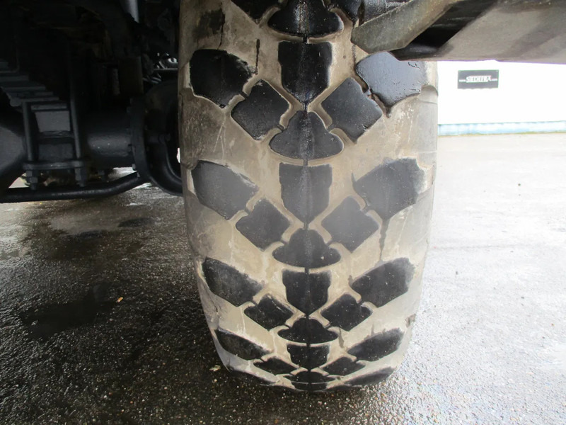 Vrachtwagen met open laadbak Mercedes-Benz SK FAP 2026 , V8 , 6x6 , ZF Manual , Spring suspension , EX: afbeelding 12 Vrachtwagen met open laadbak Mercedes-Benz SK FAP 2026 , V8 , 6x6 , ZF Manual , Spring suspension , EX: afbeelding 12