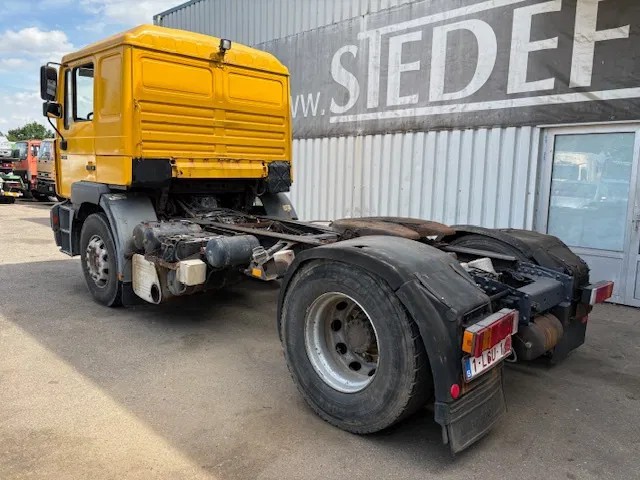 MAN 19.364 F2000 ,6 Cylinder , Belgium Truck , ZF Manual , Euro 2 - Trekker: afbeelding 5 MAN 19.364 F2000 ,6 Cylinder , Belgium Truck , ZF Manual , Euro 2 - Trekker: afbeelding 5