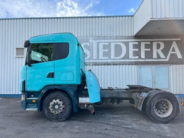 Scania R 124 L 420 , Manual Gearbox , Airco , Retarder - Trekker: afbeelding 2 Scania R 124 L 420 , Manual Gearbox , Airco , Retarder - Trekker: afbeelding 2