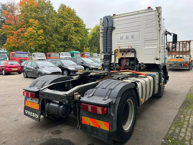 Volvo FMX 450 / FM 450 , Globetrotter , Tipper Hydraulics , French truck - Trekker: afbeelding 3 Volvo FMX 450 / FM 450 , Globetrotter , Tipper Hydraulics , French truck - Trekker: afbeelding 3