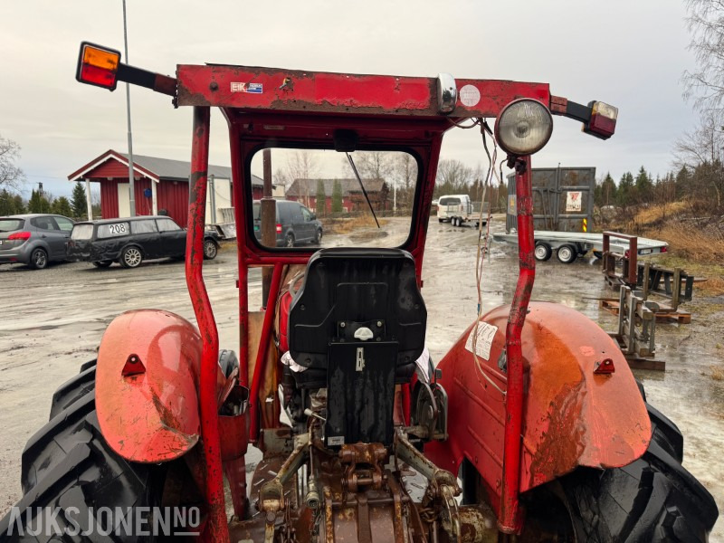 1971 Massey Ferguson 135 traktor - Tractor: afbeelding 5 1971 Massey Ferguson 135 traktor - Tractor: afbeelding 5