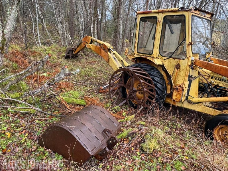 1975 FORD 4550 TRAKTORGRAVER - Tractor: afbeelding 5 1975 FORD 4550 TRAKTORGRAVER - Tractor: afbeelding 5